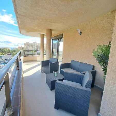 Newly Reformed 2 Bedroom Apartment In The Center Of Los Cristianos لوس كريستيانوس المظهر الخارجي الصورة